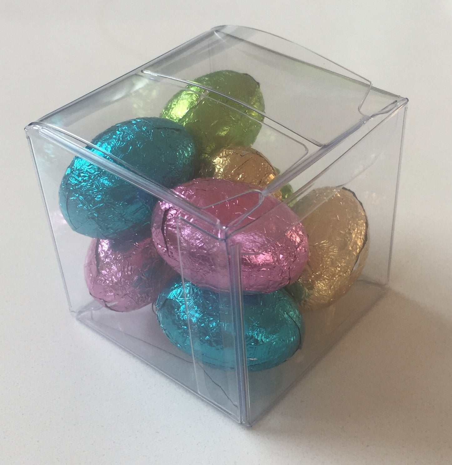 8 Piece Easter Cube