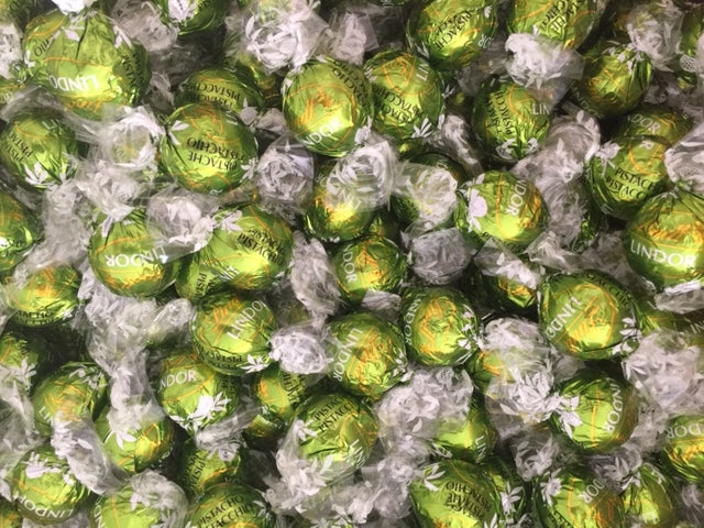 Pistachio Lindor Lindt Ball
