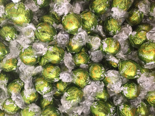 Pistachio Lindor Lindt Ball